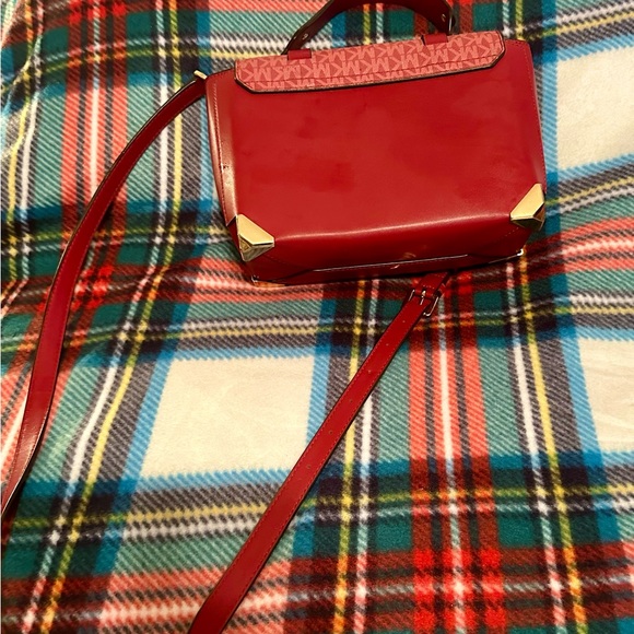 Michael Kors raspberry in color - Picture 2 of 2